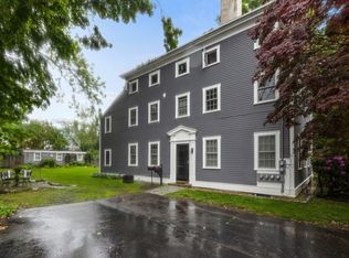 16 Tyng St #D, Newburyport, MA 01950