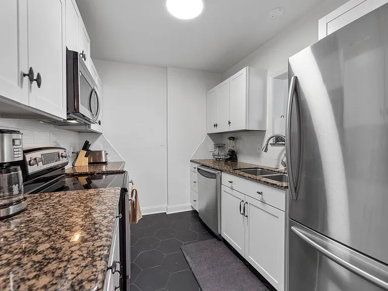 804 N Perry Ave — Photo 20