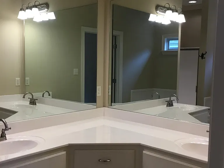 Master bath 2