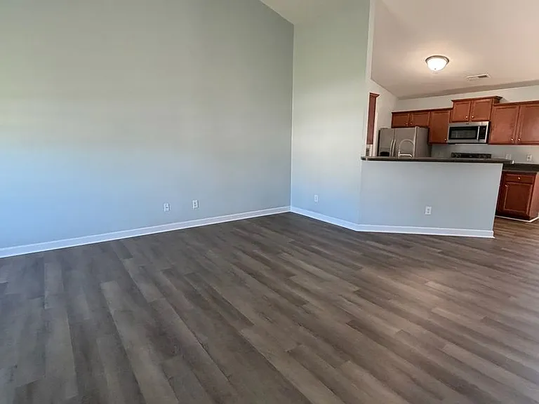 123 Rosemary Ave — Photo 5