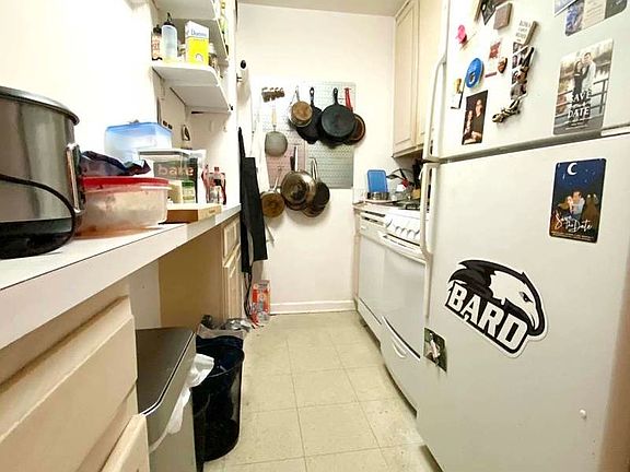 2nd image of 308 E 85th St #3AA