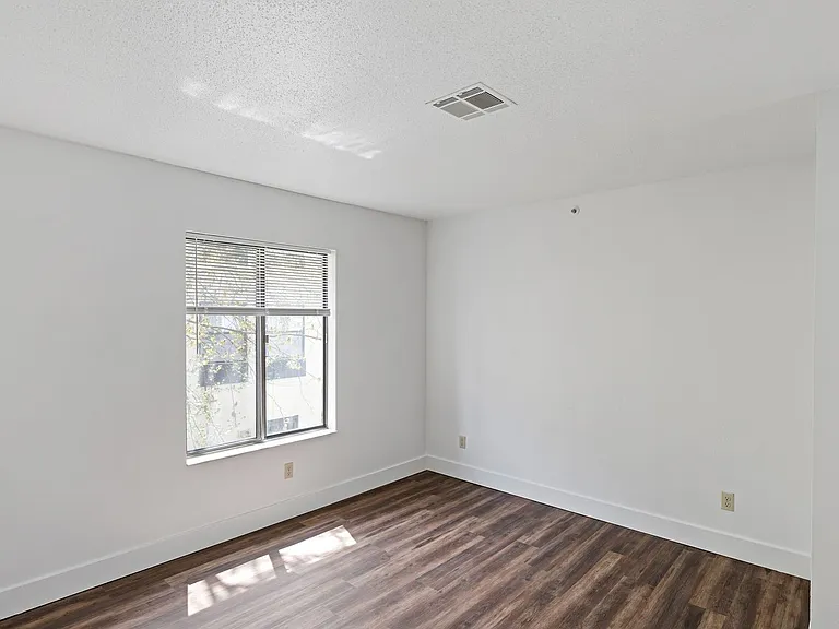 Kilgore Apartments (ANR Kalamazoo LDHA, LLC) — Photo 35