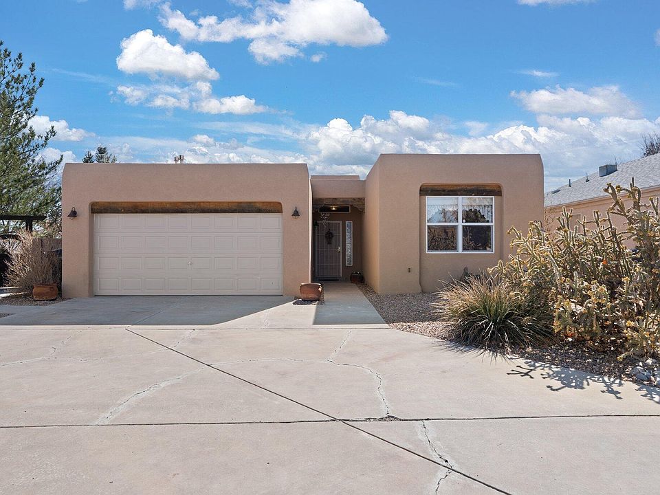 1st image of 9636 Vista Casitas Dr NW