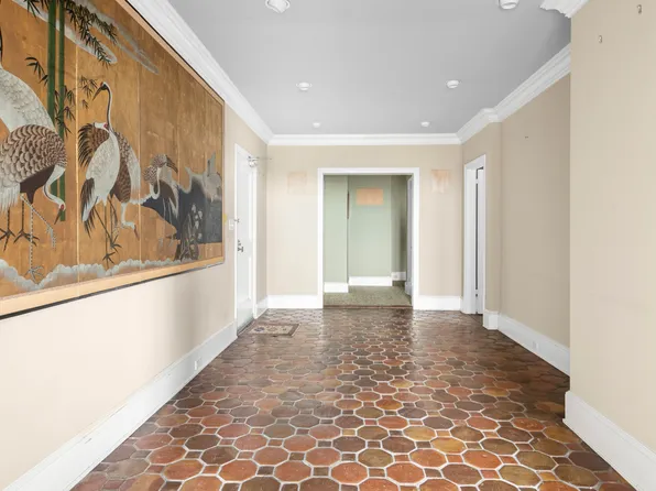 150 Central Park South image 16 of 16