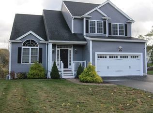 15 Hialeah Ln, Framingham, MA 01701