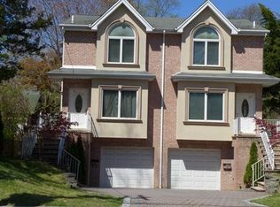 33 Grove St #33, Tenafly, NJ 07670