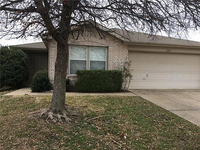1st image of 2707 Cattleman Dr