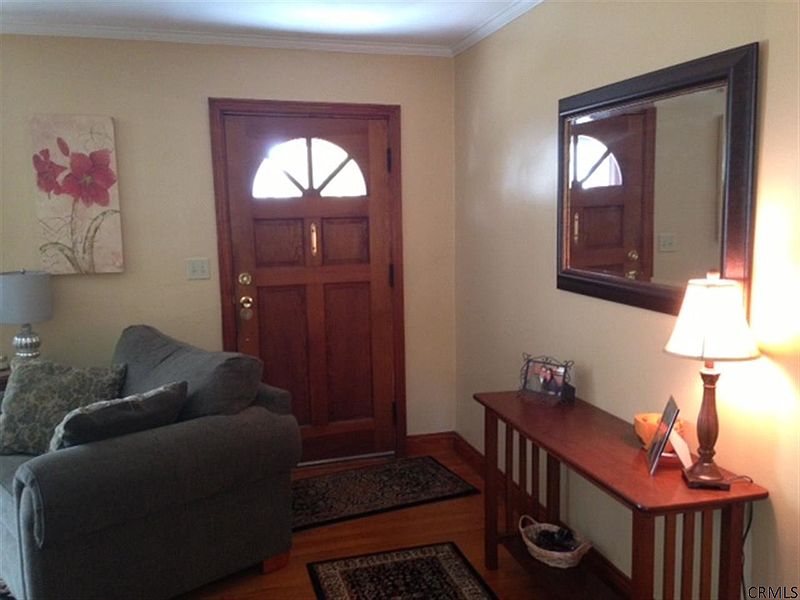 4th image of 6 NIELSON Road