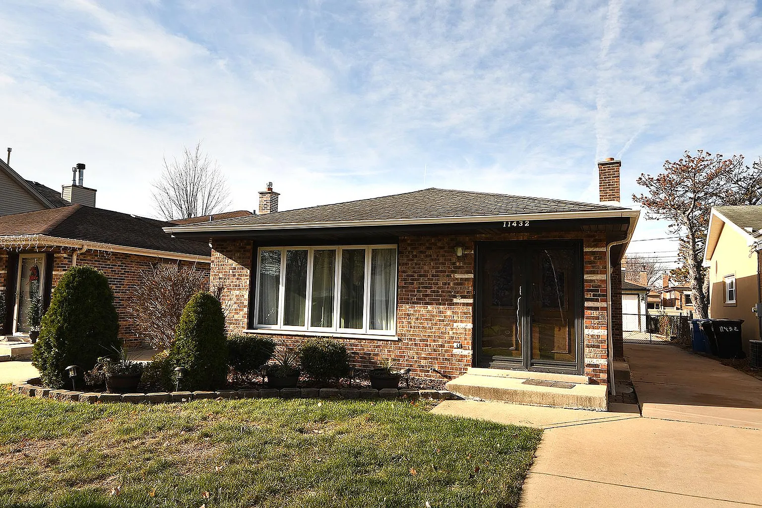 11432 S Saint Louis Ave photo 1