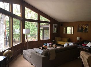 3912 Plymouth Cir, Madison, WI 53705