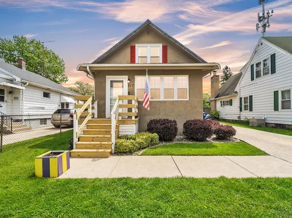 517 Harvey DRIVE, Racine, WI 53405