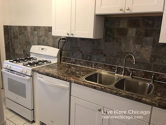 3rd image of 4353 N Greenview Ave #3N