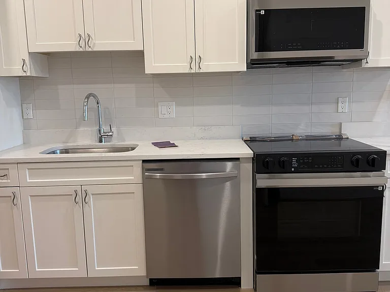 1439 Tremont St #2A — Photo 4