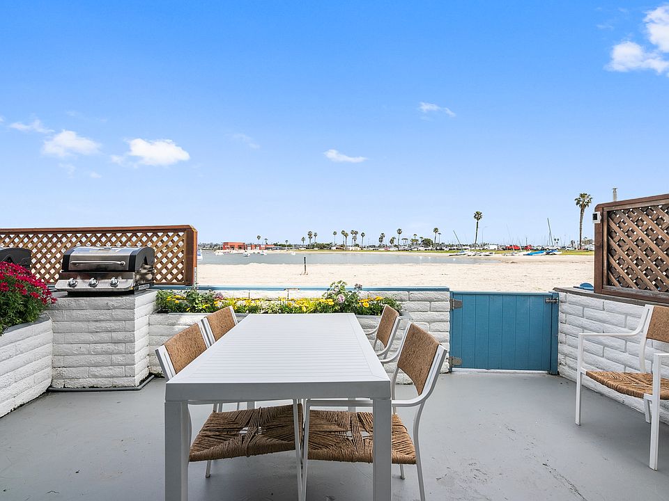 1st image of 3536 Bayside Walk