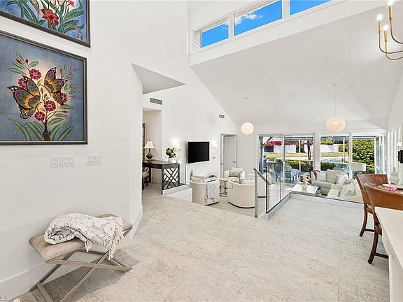 3rd image of 643 Bridgeway LN