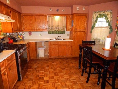 4th image of 413 Acapulco Ln