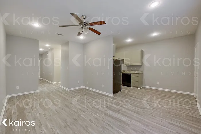 2103 Perry St #A — Photo 6