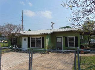 116 Emily St, Kingsland, TX 78639