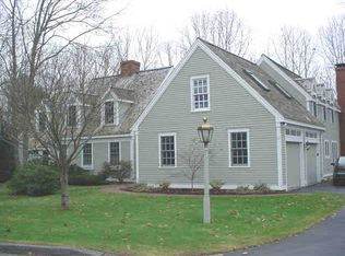 12 Lockwood Dr, Kennebunk, ME 04043