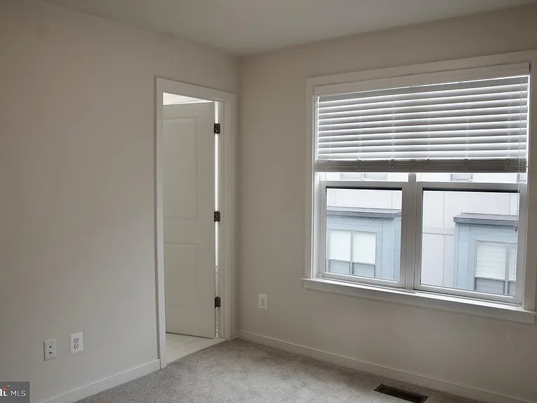 2949 Stella Blue Ln — Photo 23