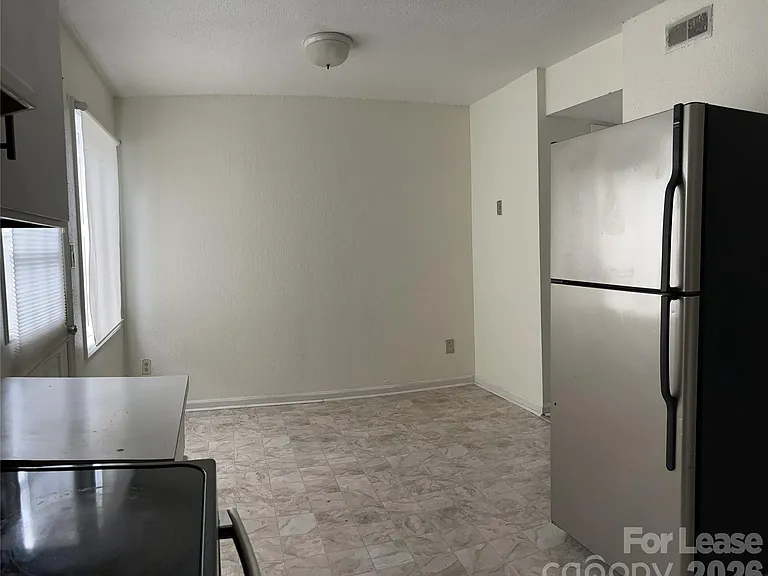 1911 Smoke Ridge Ct #5 — Photo 6