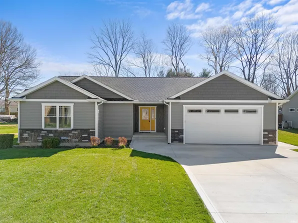 103 S Heeter St, North Manchester, IN 46962