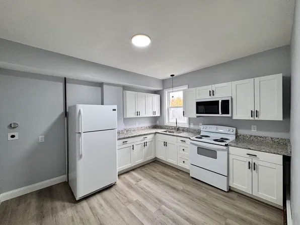 (undisclosed Address), Naugatuck, CT 06770