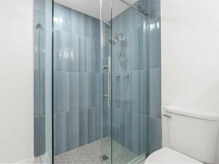 13726 Michelle Ave — Photo 18