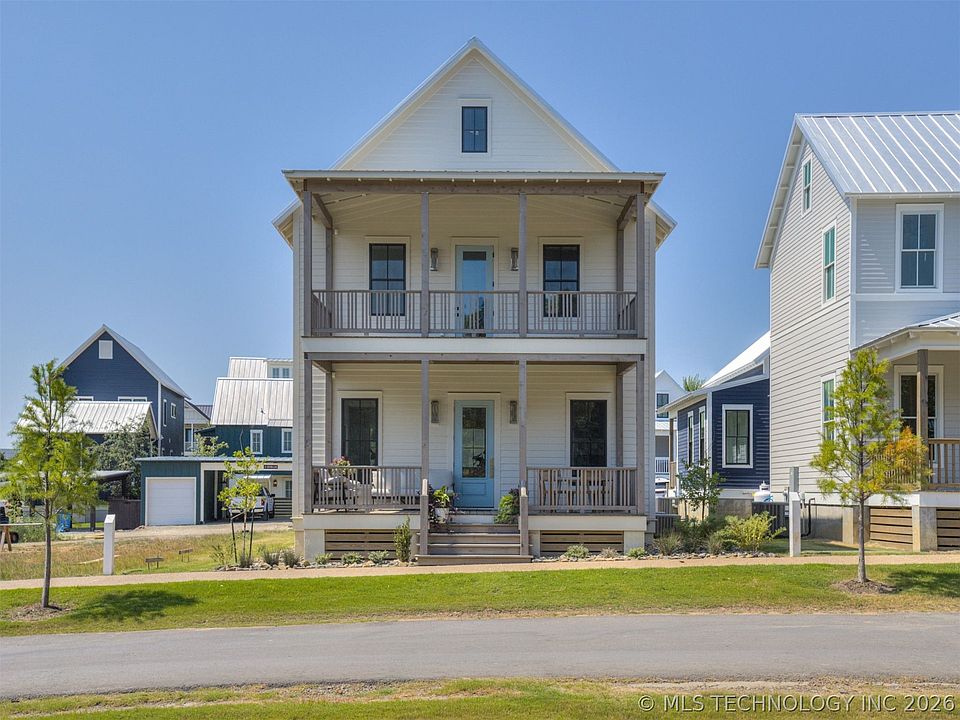 1st image of 36 Hill St