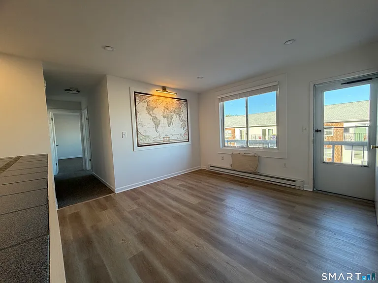 69 Cove Rd #B9 — Photo 8