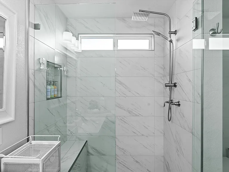 4019 E Taro Ln — Photo 7