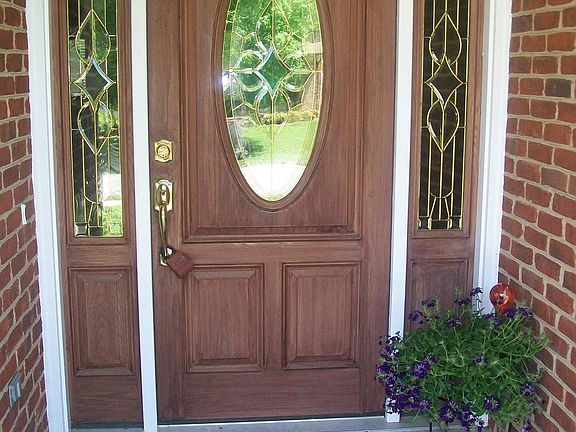2nd image of 3620 Hazelnut Dr