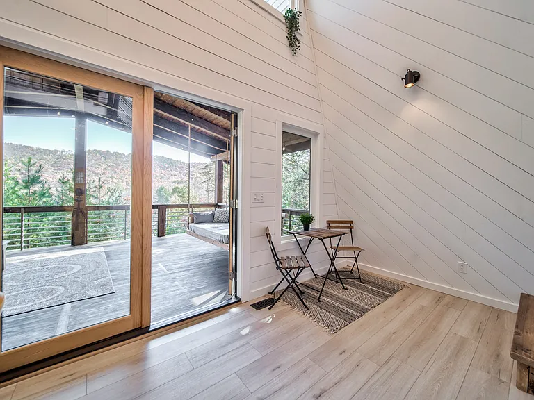 1011 Sky Hawk Mountain Rd — Photo 11