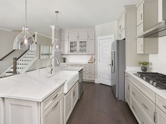 Expansive kitchen - Model Representation