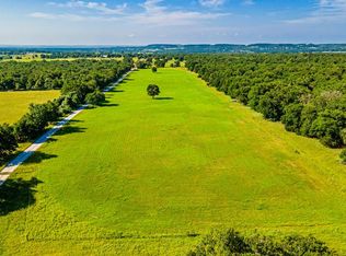 323 Lehne Ln, Fredericksburg, TX 78624