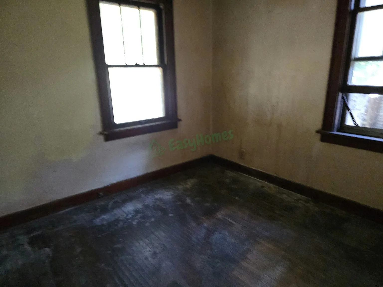 2728 West Wyoming Street — Photo 4