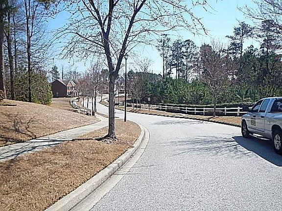 5th image of 1729 Cooper Lakes Dr