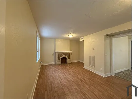 915 Chartiers Ave #4 — Photo 15