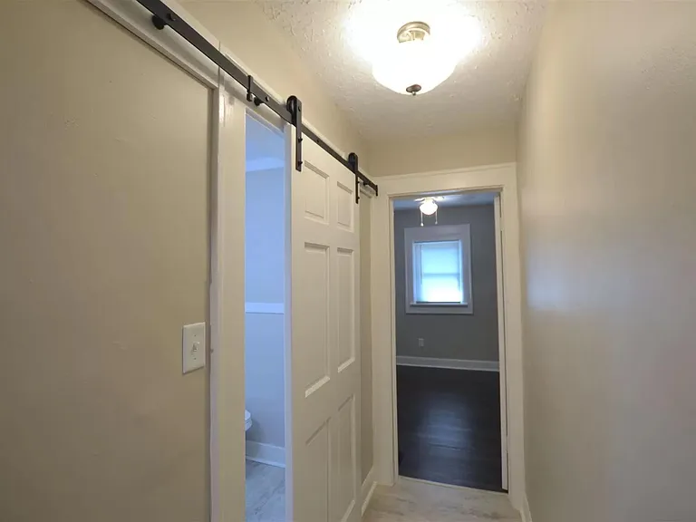 1548 Leonard St — Photo 13