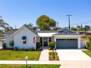 281 Santa Isabel Ave, Costa Mesa, CA 92627