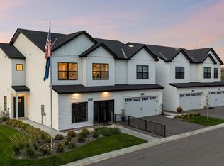 10268 Birchwood Cir, Victoria, MN 55318