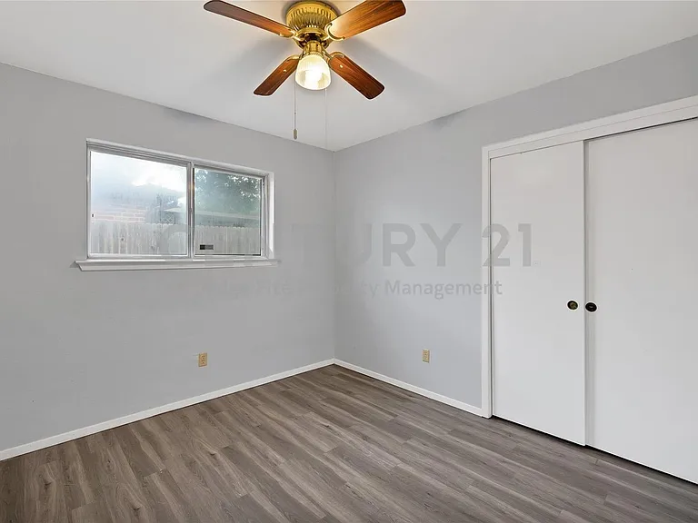 7357 Channel View Dr — Photo 24