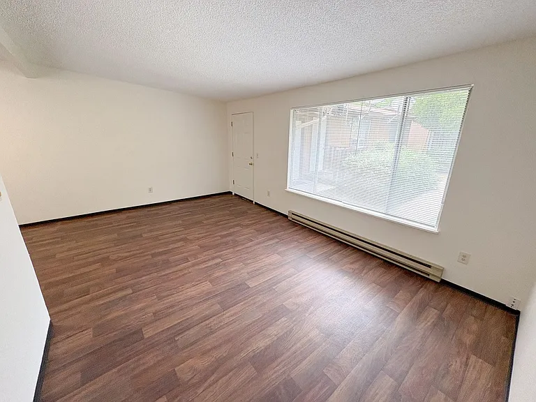 1800 Sargent Ave. — Photo 4