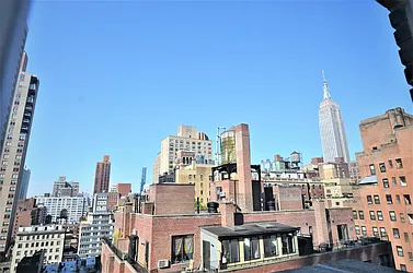 Rented by Manhattan Realty Group