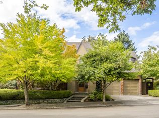 2211 SE Harrison St, Portland, OR 97214