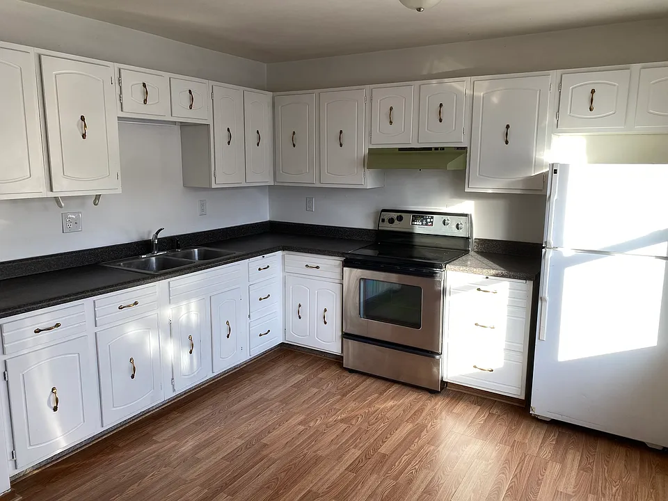 224 Wilson St #1