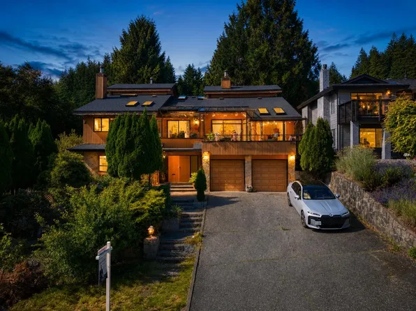 2940 Dresden Way, North Vancouver, BC V7H 1P6