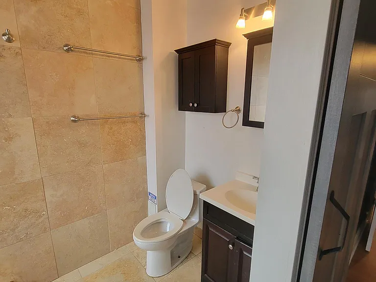 2112 Carey Way #2 — Photo 18