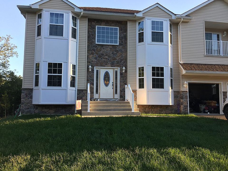 2nd image of 115 Morey Place Rd