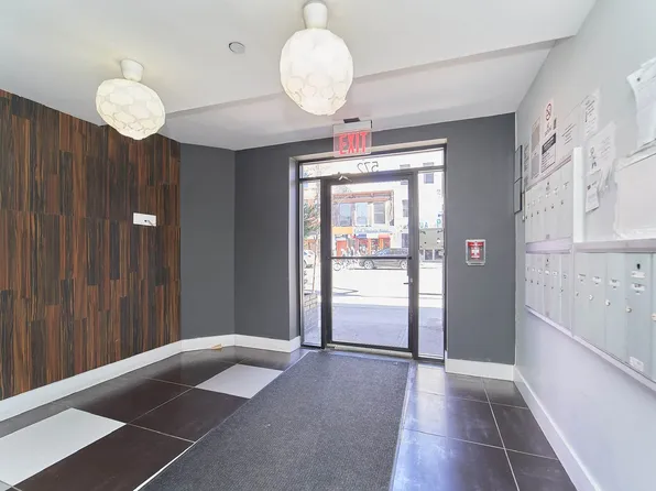 572 5th Avenue image 14 of 19